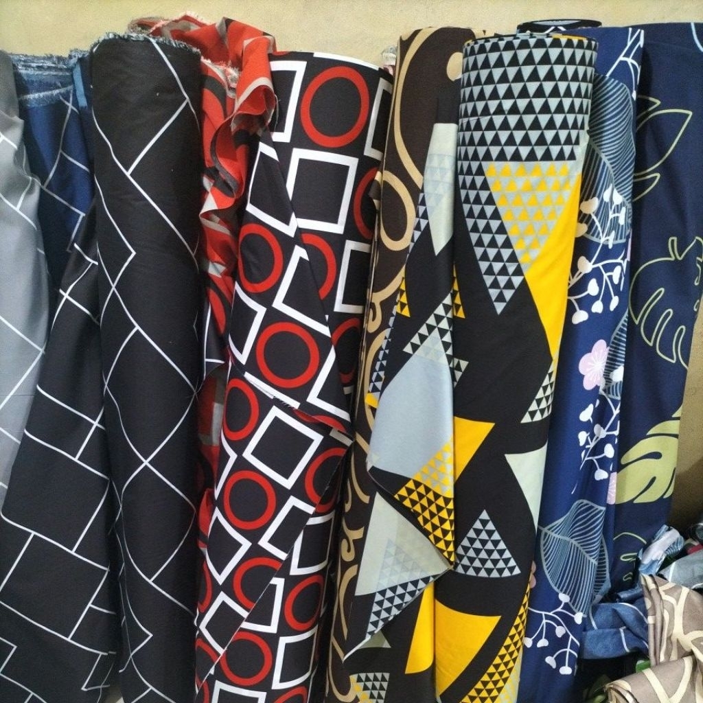 sarung busa tebal 5cm kursi kayu lesehan