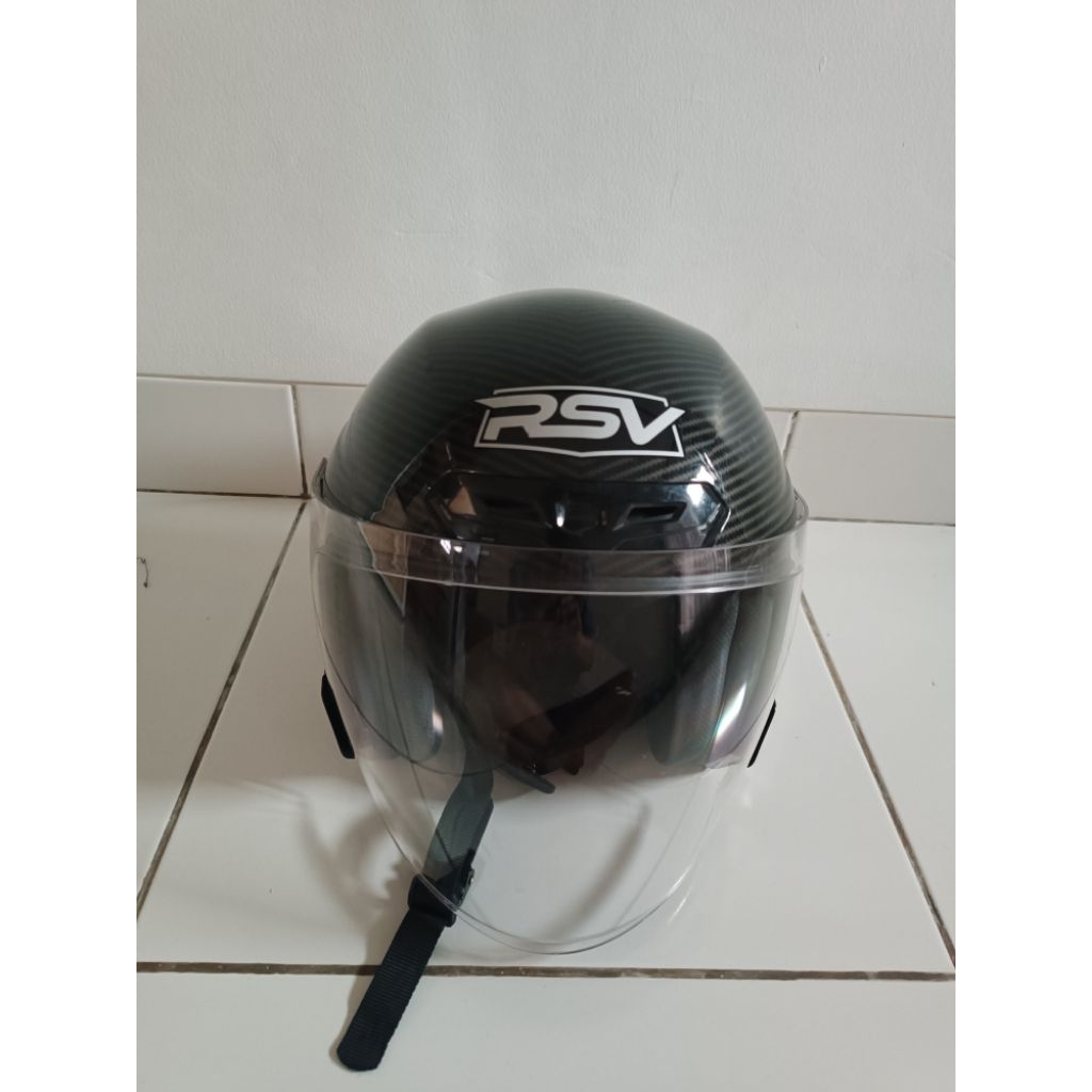 Helm_RSV_NewWindtail_Carbon