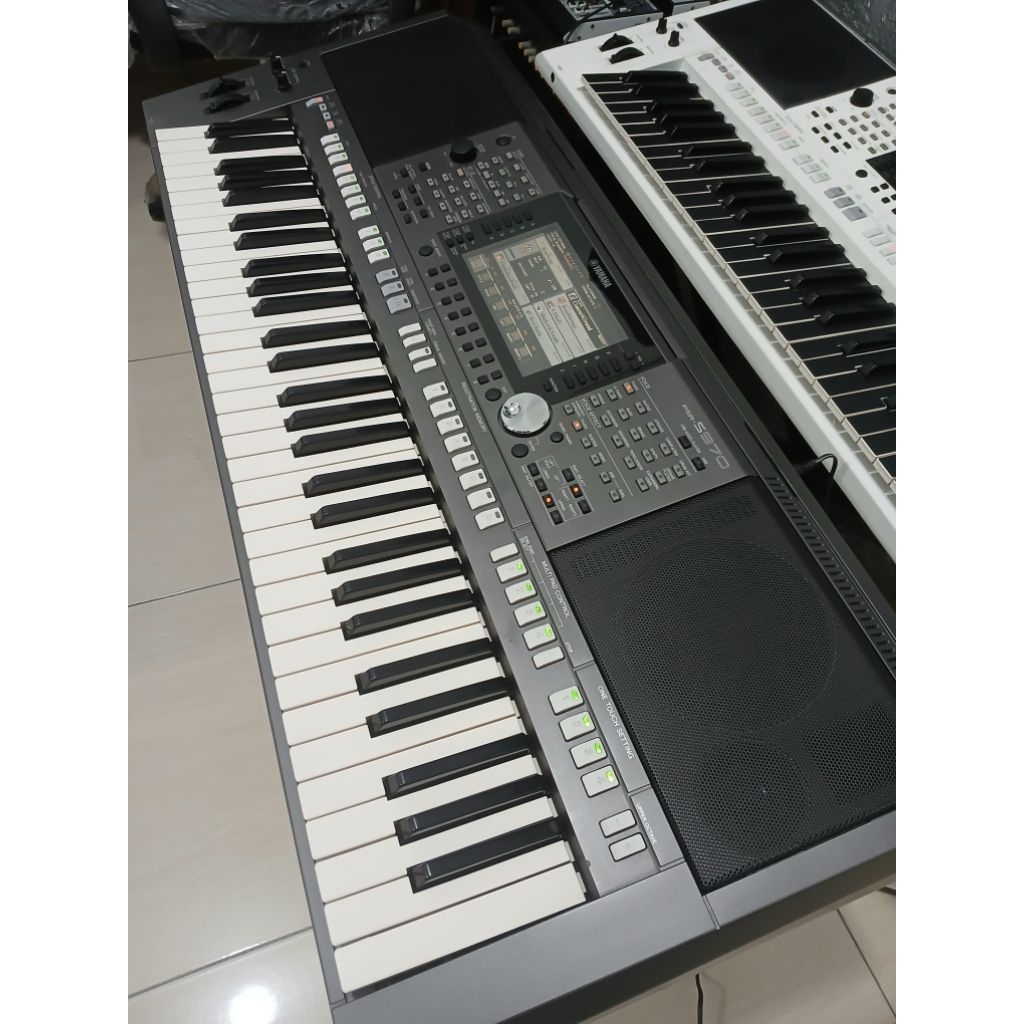 YAMAHA PSR S970