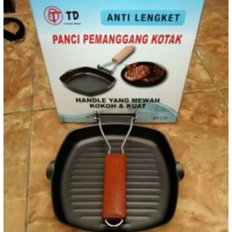 TD PANCI PEMANGGANG KOTAK TEFLON 20CM ANTI LENGKET