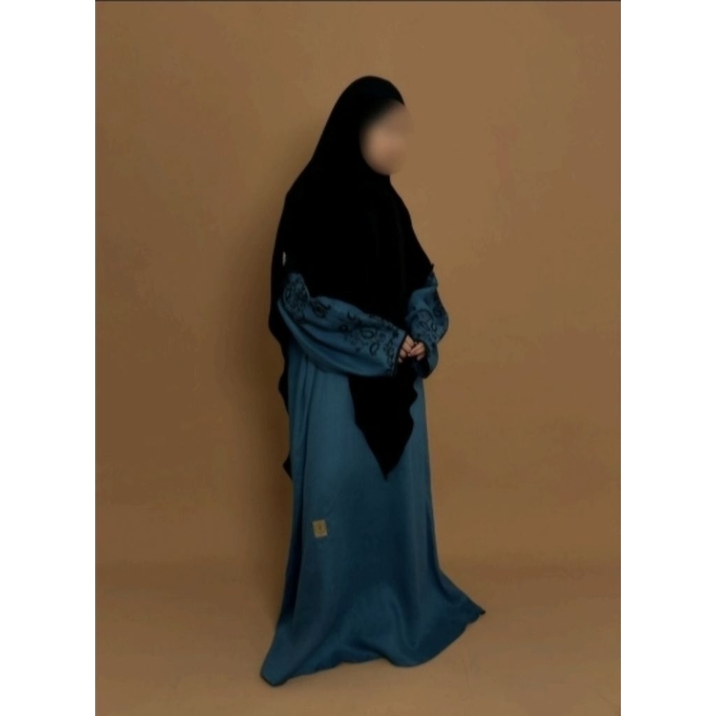 Aafiya Maryam Abaya