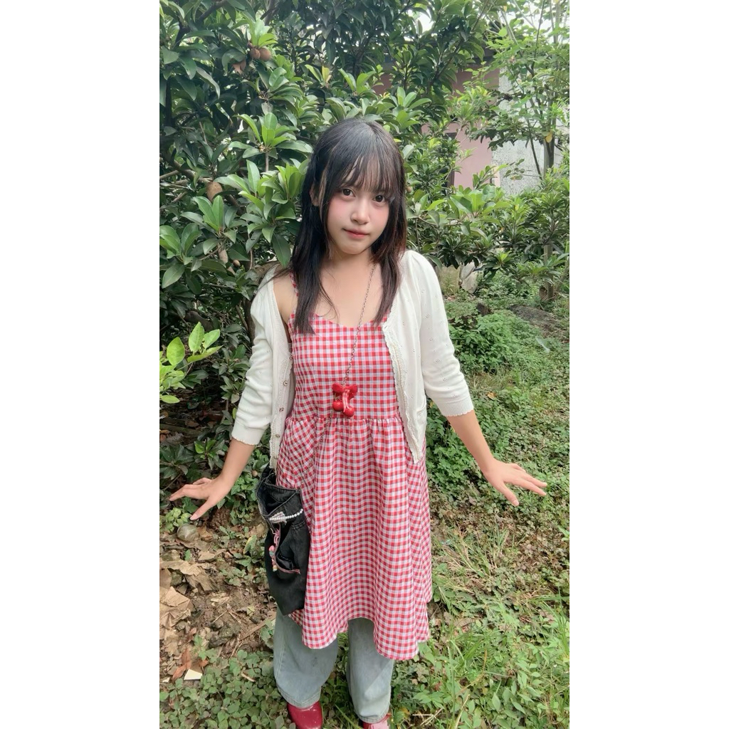 dress kotak kotak merah