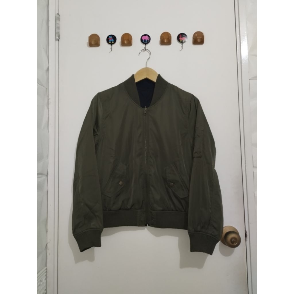 Jaket Bomber Reversible Bolak Balik Hijau Army