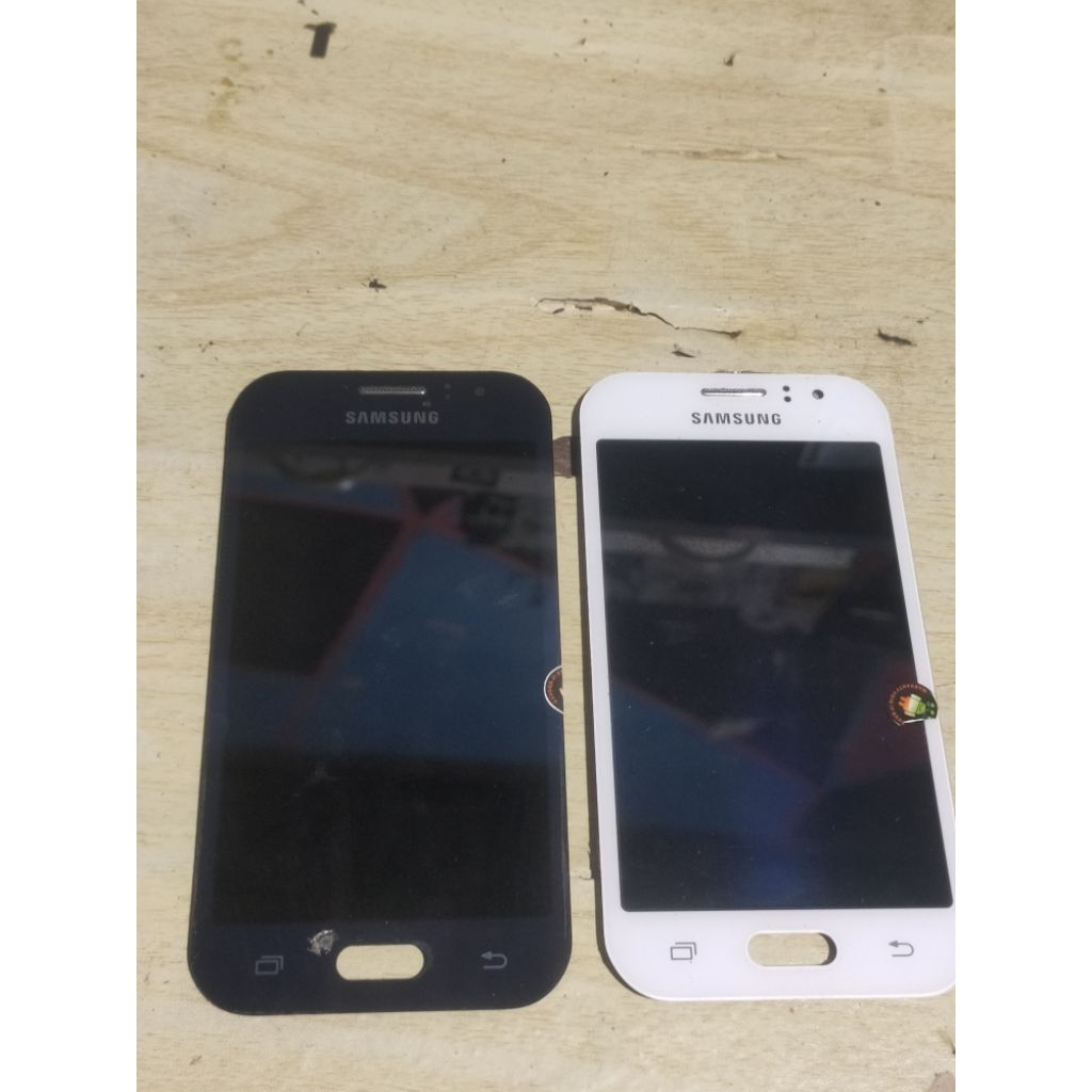 Lcd Samsung J1 ace original normal copotan asli Amoled