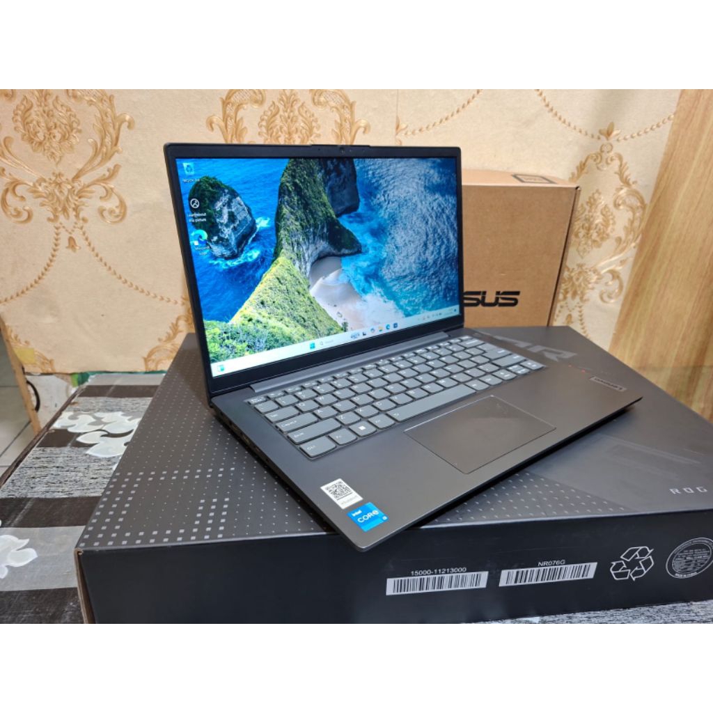 Laptop Lenovo Ideapad V14 G3 IAP Core i3 generasi 12 -SSD 256GB -8GB -
