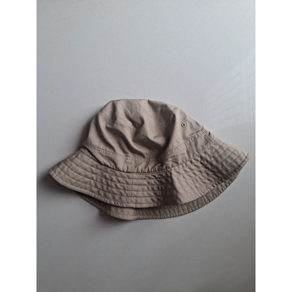 [preloved] uniqlo UV protection hat
