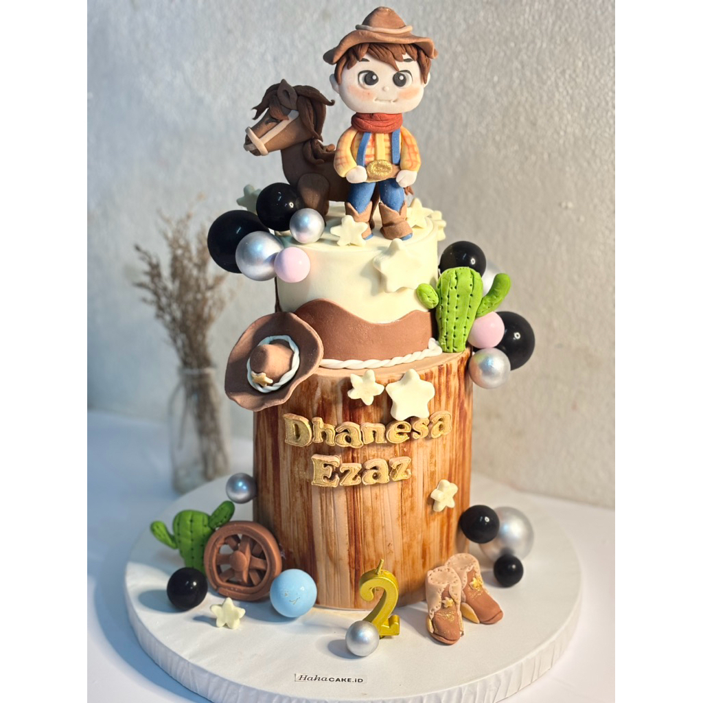 custom cake ulang tahun 2 tingkat/custom cake birthday anak/custom cake kue ulang tahun anak 2tier