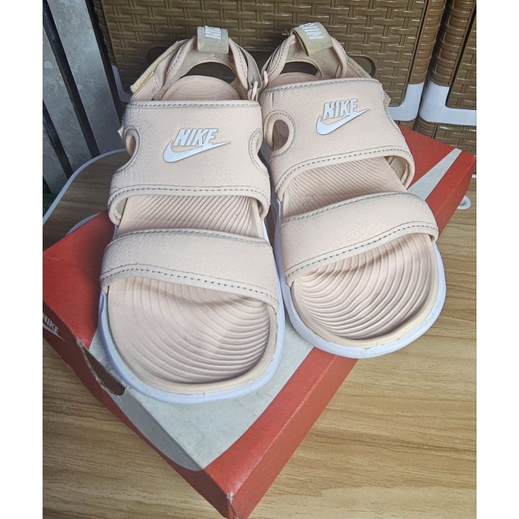 Preloved - WMNS NIK* OWAYSIS SANDAL