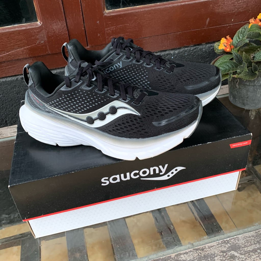 Saucony Guide 17 Running Original Black Shadow