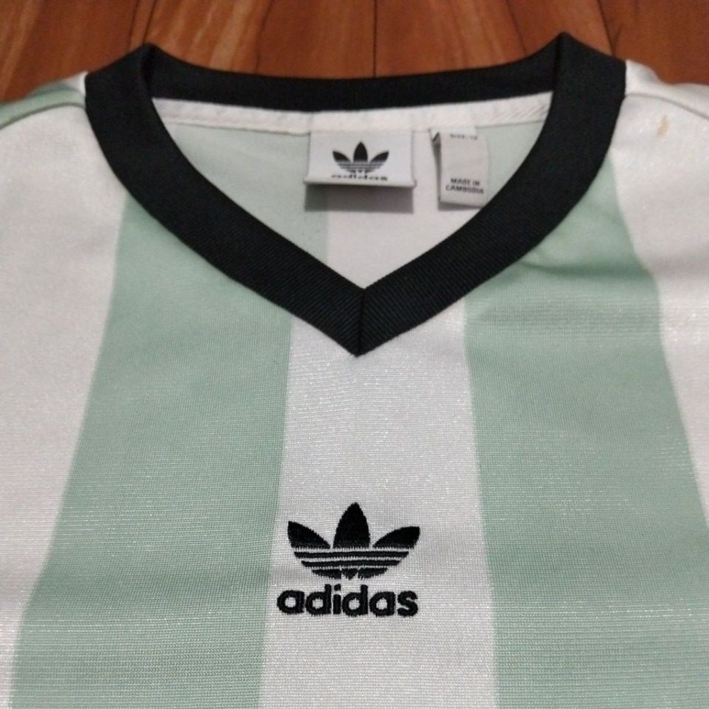 kaos bekas ADIDAS VINTAGE