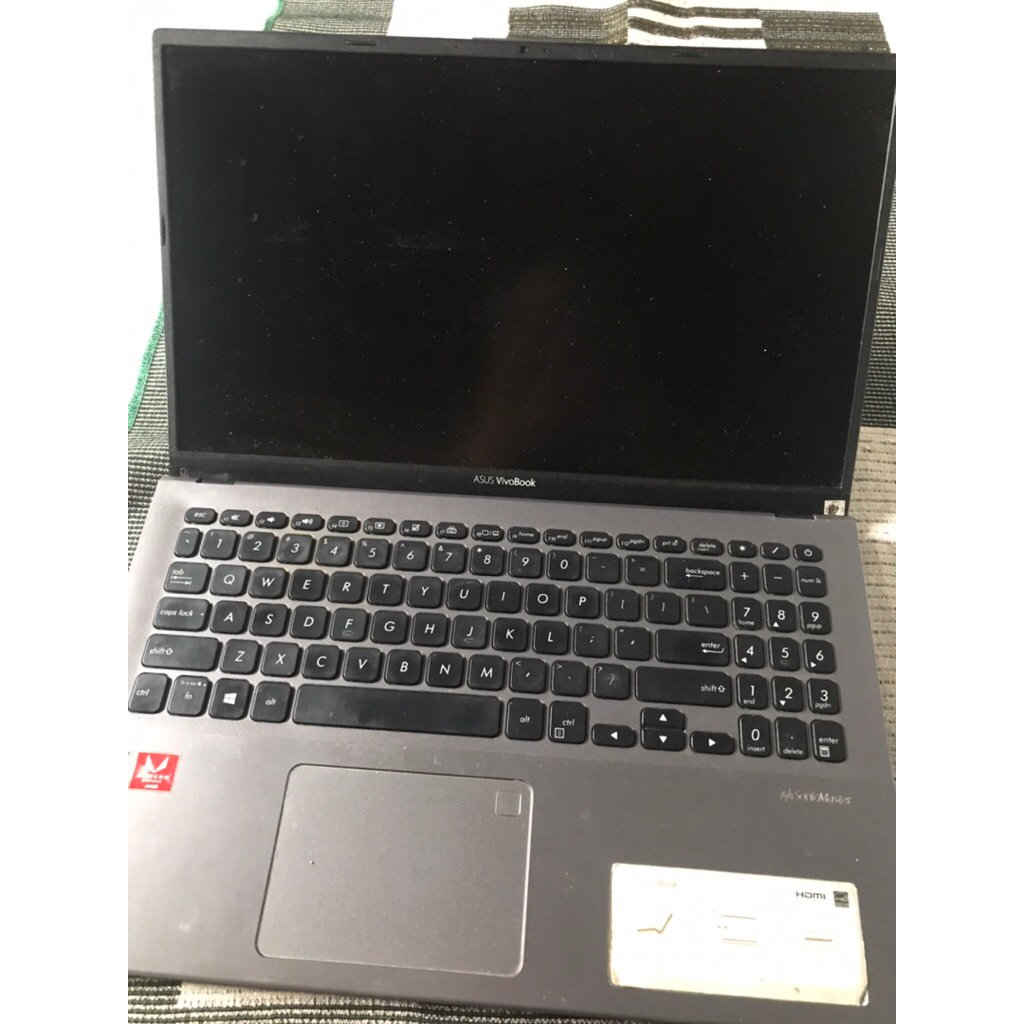 Laptop Asus Vivobook 15