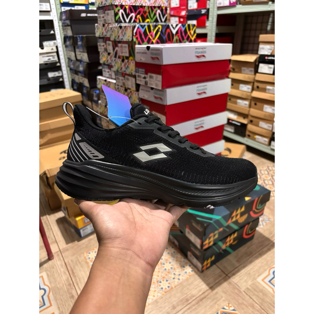 Sepatu LOTTO EDO running black