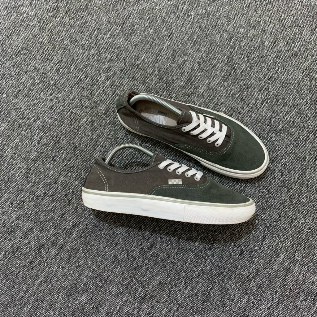 vans authentic pro skateboarding dark grey