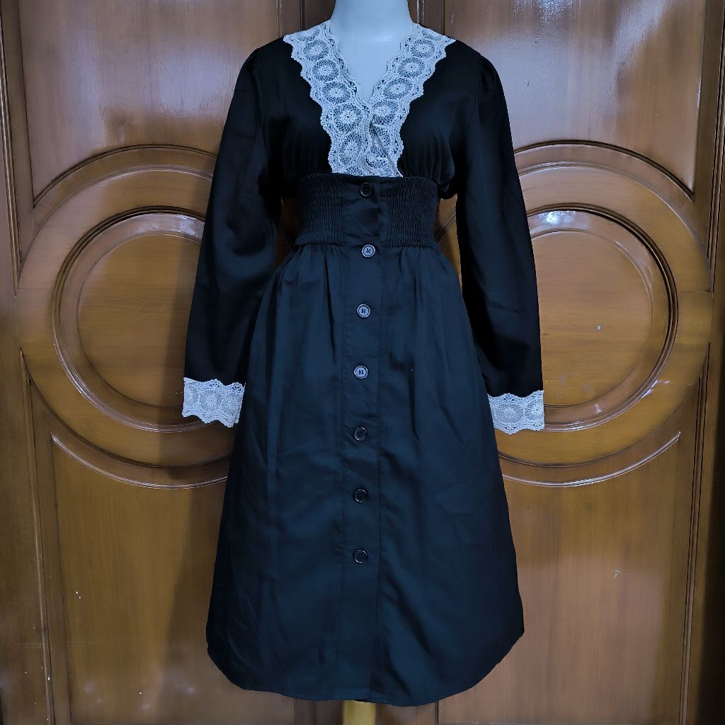 dress vintage noni hitam putih