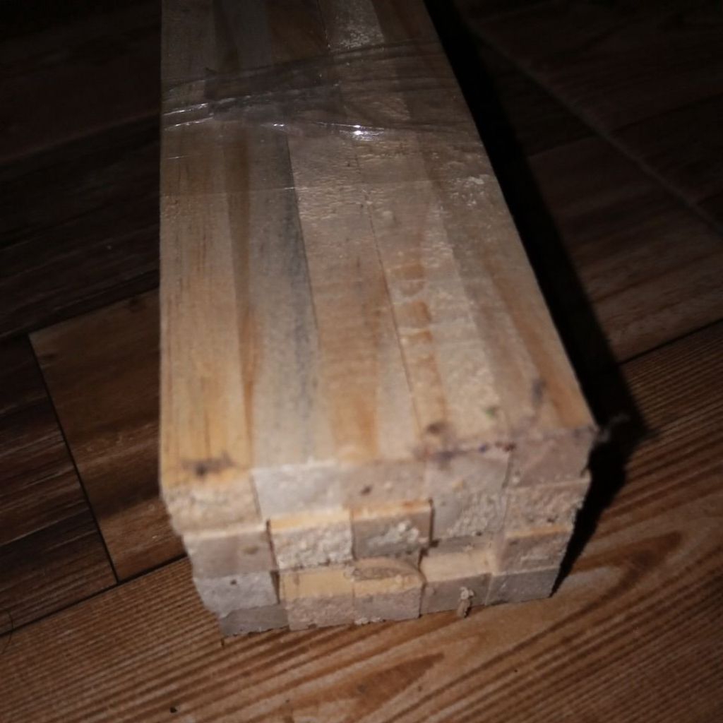 KAYU Reng 1×1×p1meter halus 5 pcs