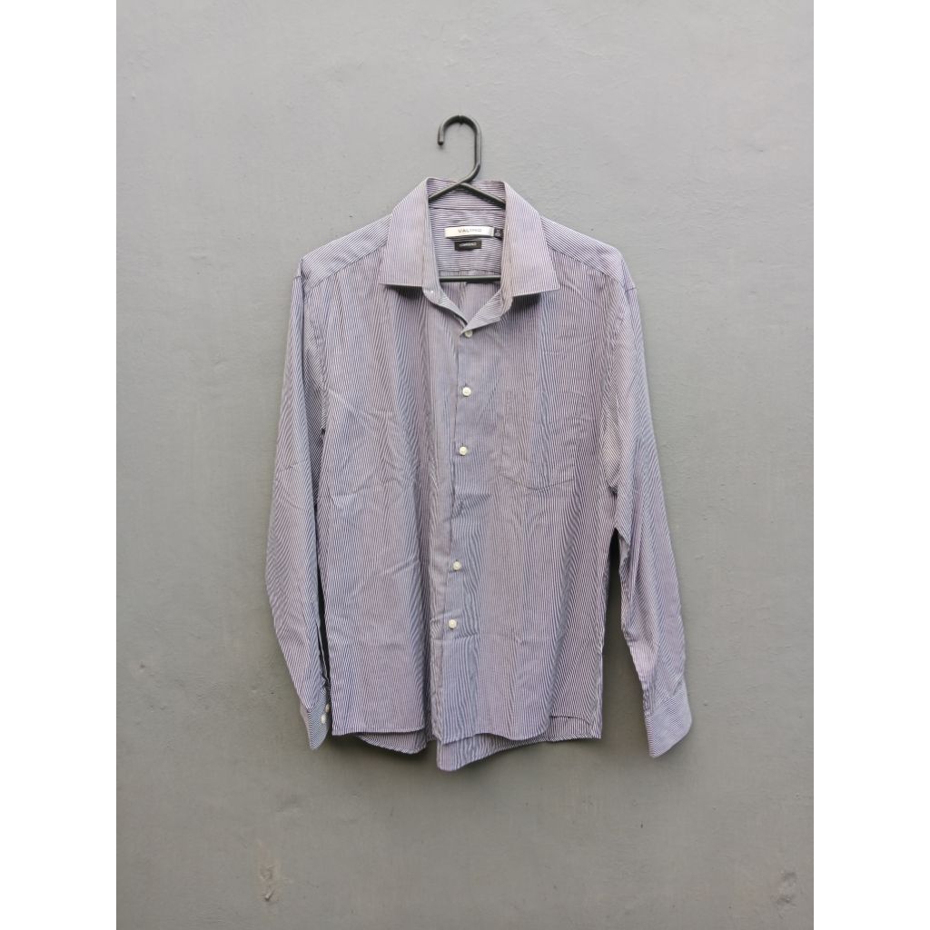 Kemeja Valino preloved