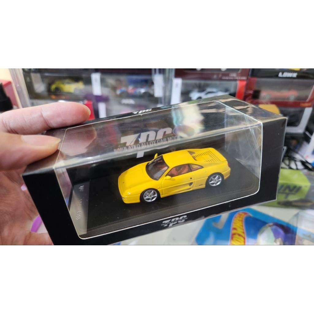 TPC 1:64 Ferrari F355 kuning