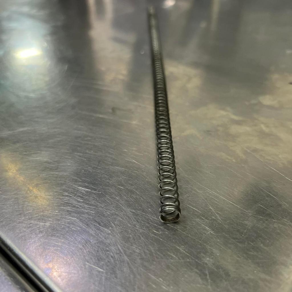 Per tekan baja T0,8 xOd 8 xP150