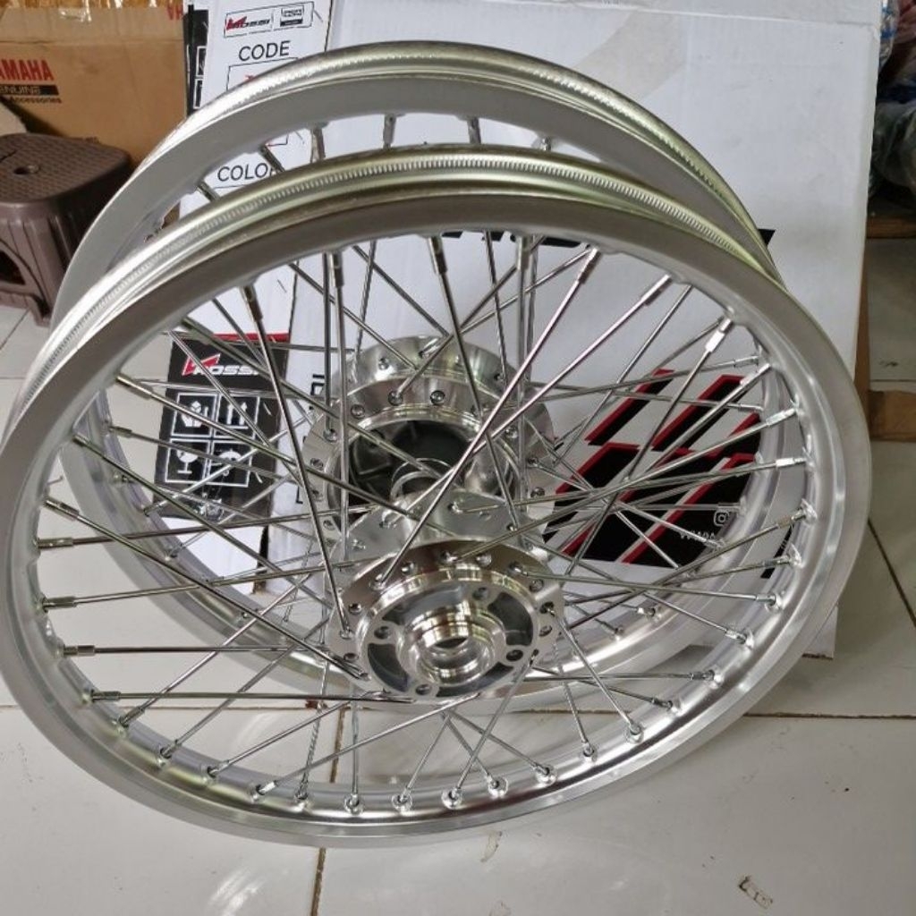 Velg honda kharisma/supra 125 old