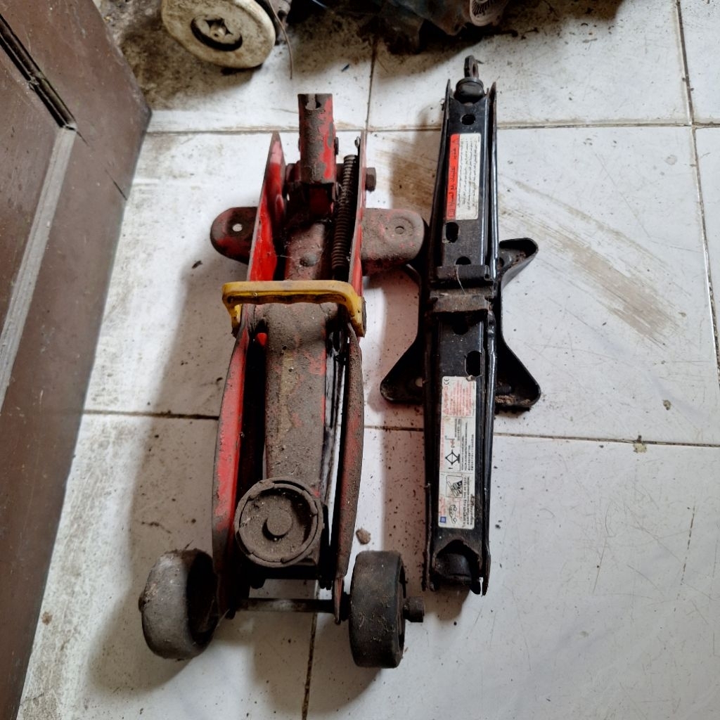 Dongkrak Buaya Dongkrak putar Hydraulic Floor Jack