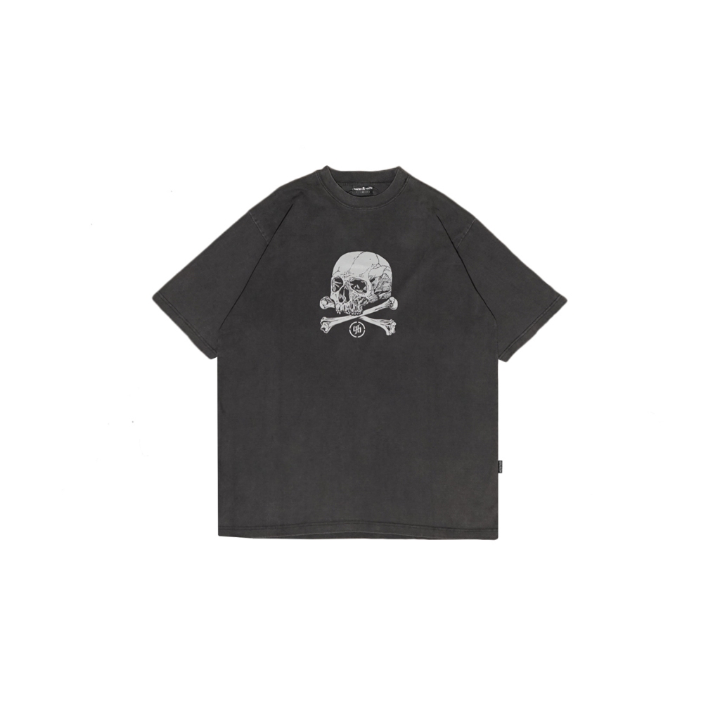 HUSTED KAOS HITAM BONESK BLACK WASH TSHIRT