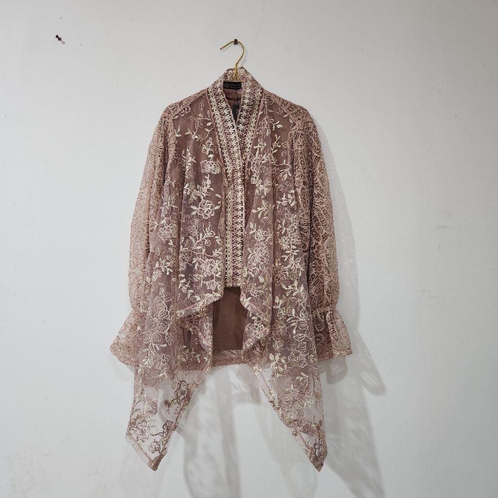 OUTER KONDANGAN BROKAT BAJU LEBARAN BROKAT BUNGA-BUNGA