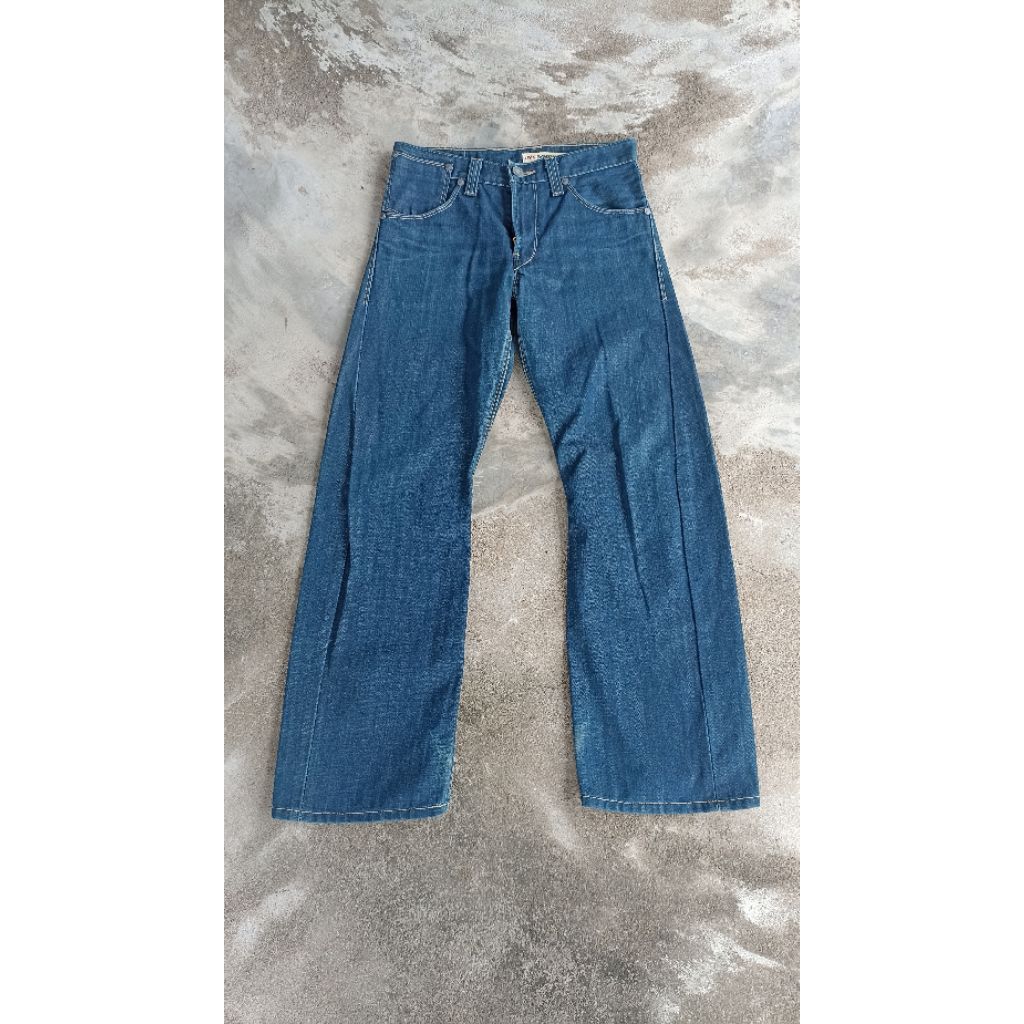 Levis Engineered Vintage