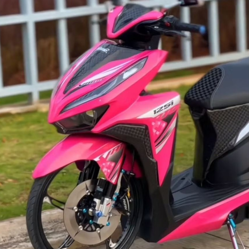 Cat PU warna PINK MAGENTA LEMBAYUNG.