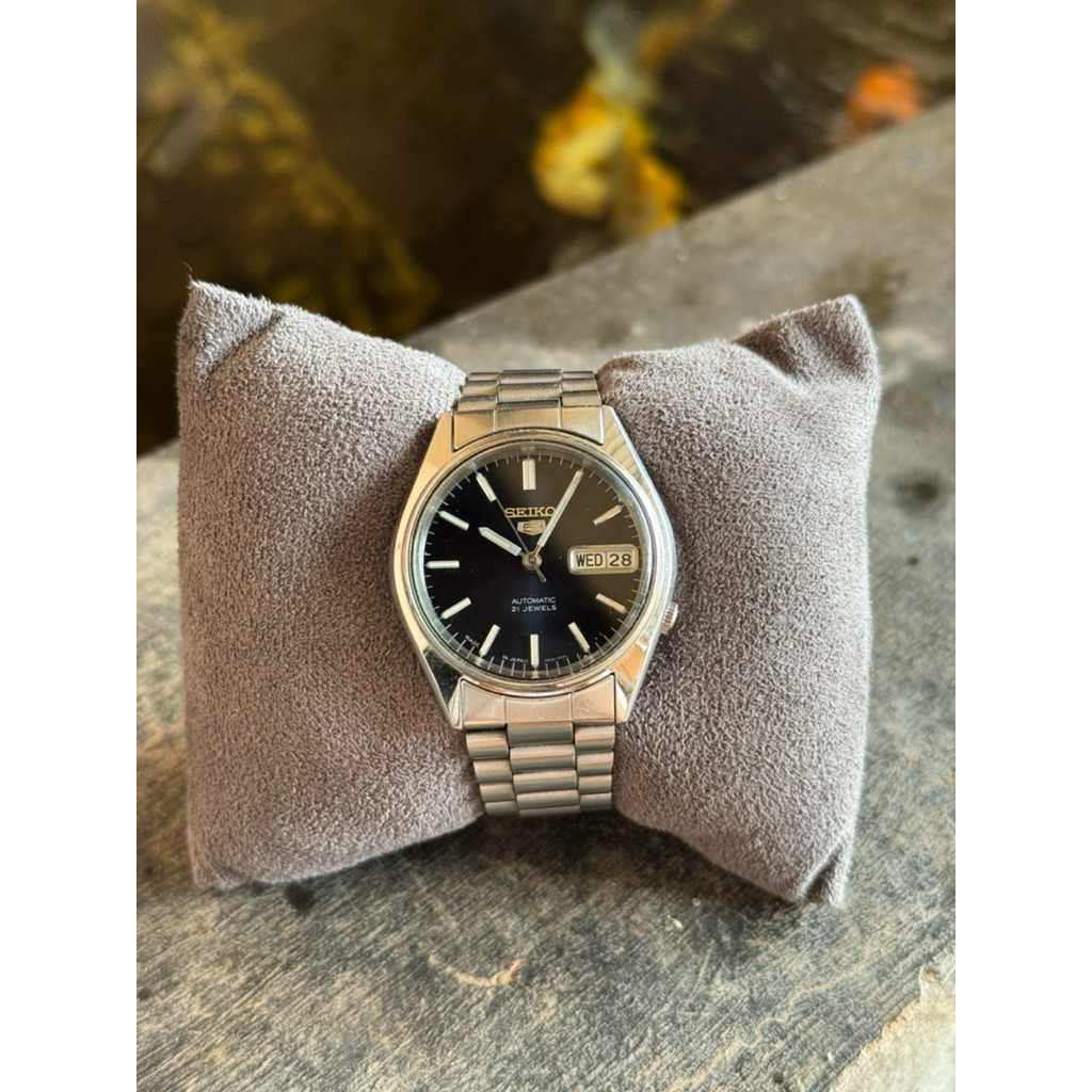 Seiko 5 Automatic Blue Sunbrust Jam Tangan Pria Bekas Original