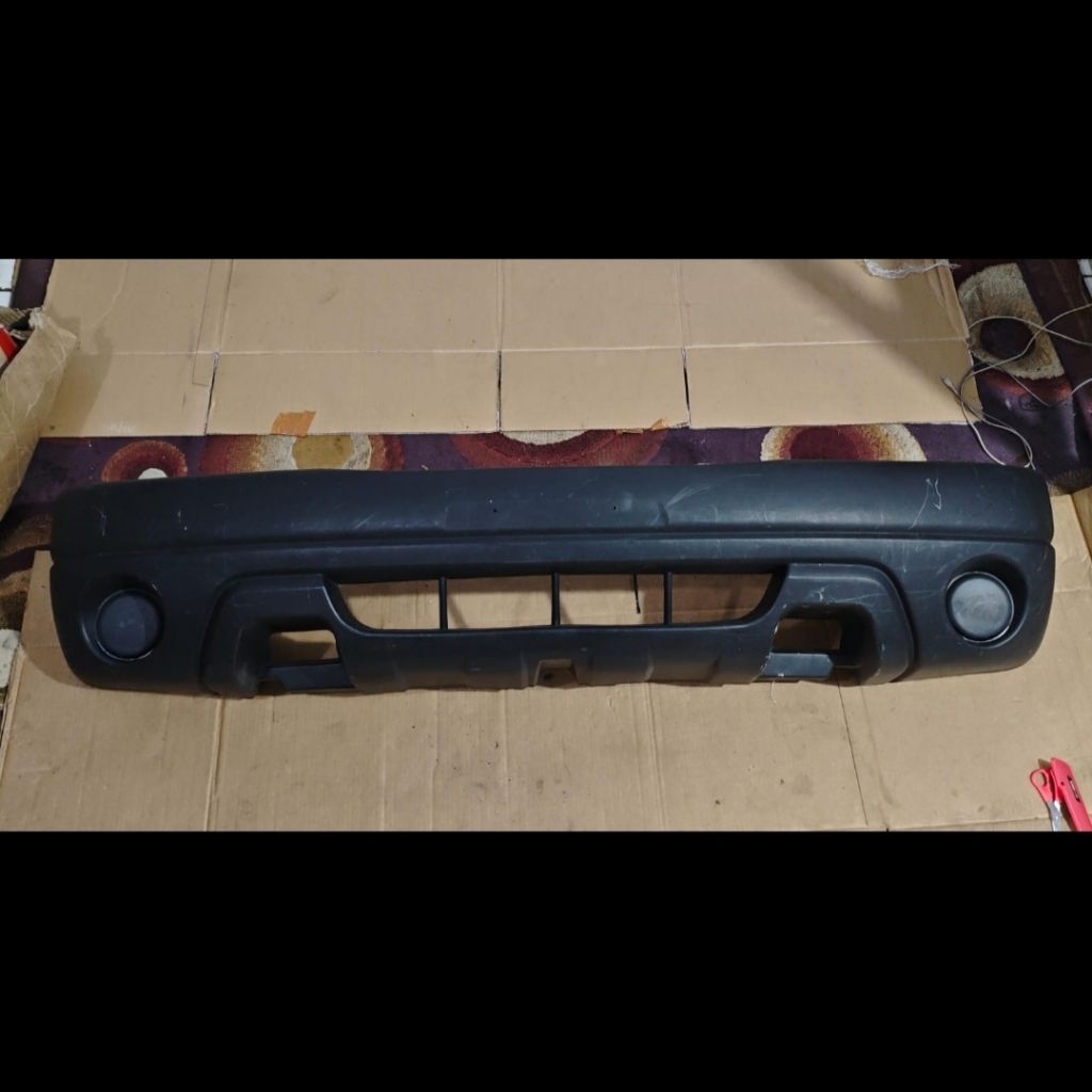 Bemper depan suzuki escudo 2.0 2001 - 2006 taiwan