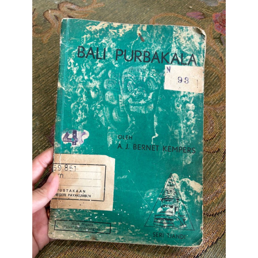 buku - BALI PURBAKALA
PETUNDJUK TENTANG PENINGGALAN PURBAKALA DI BALI

OLEH

Dr A. J. BERNET KEMPERS