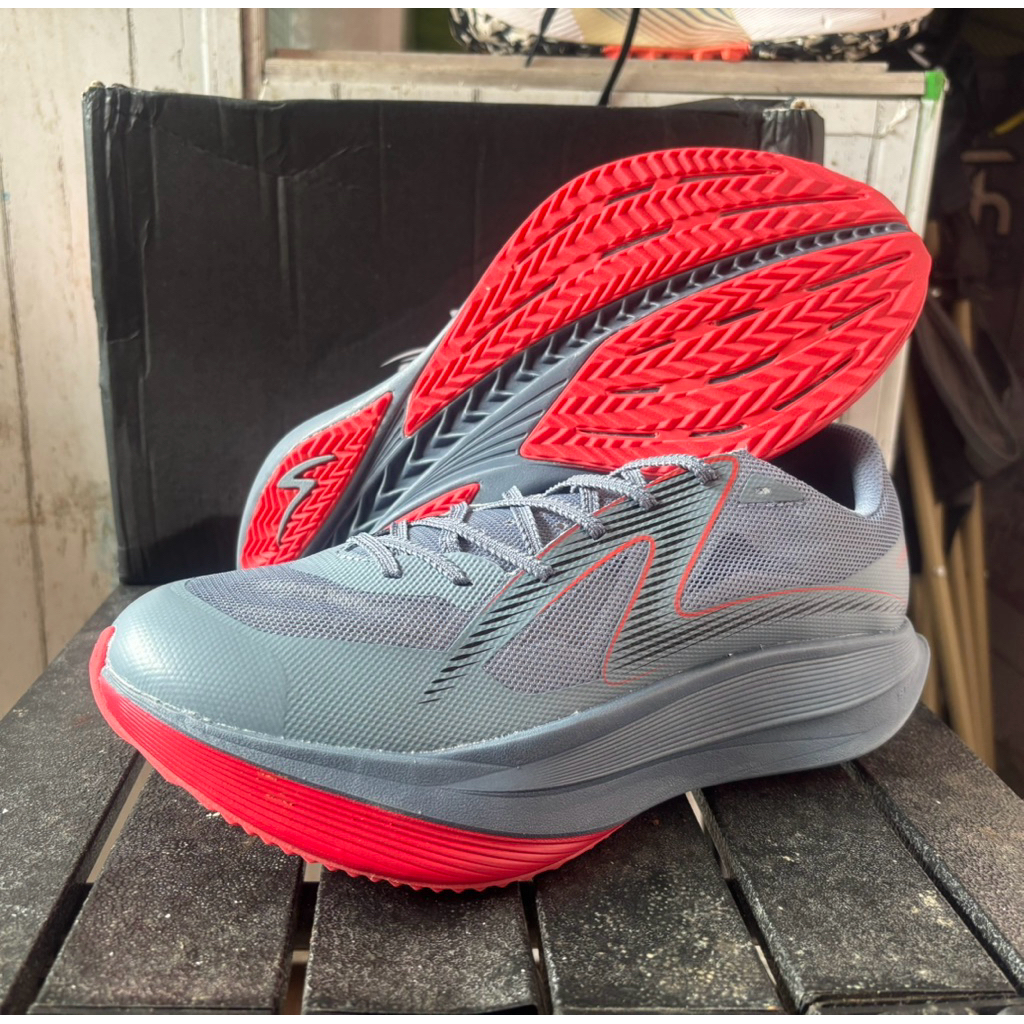 Sepatu Running Specs Coanda SV Subs1