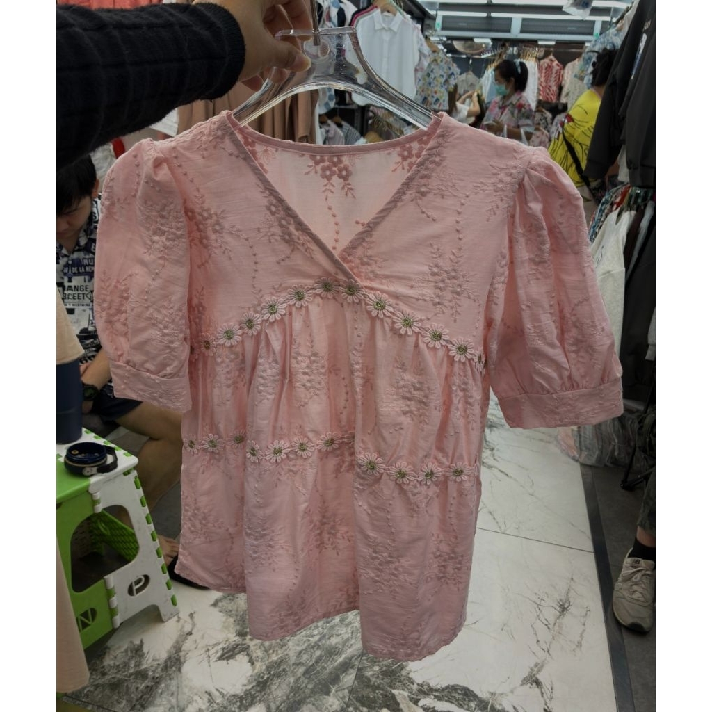 Atasan blouse katun bordir Vneck tangan pendek wanita top club bangkok bkk