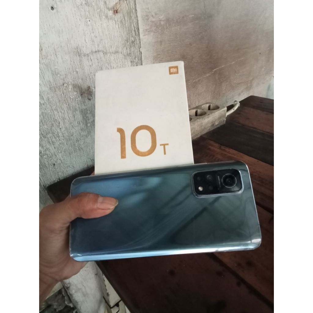 mi 10t 8/128 lengkap matot baca keterangan.