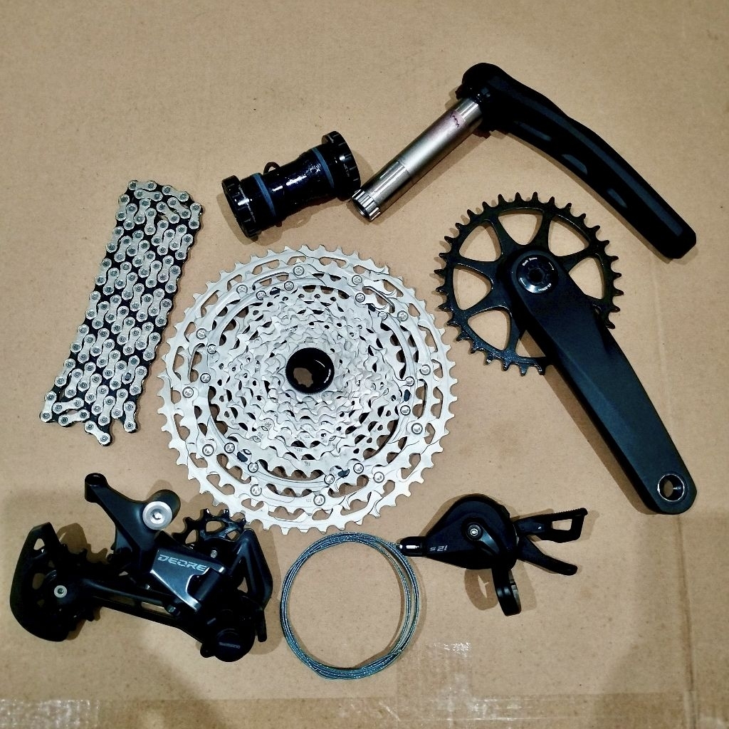 Groupset 12speed shimano Deore M6100 + crank & BB