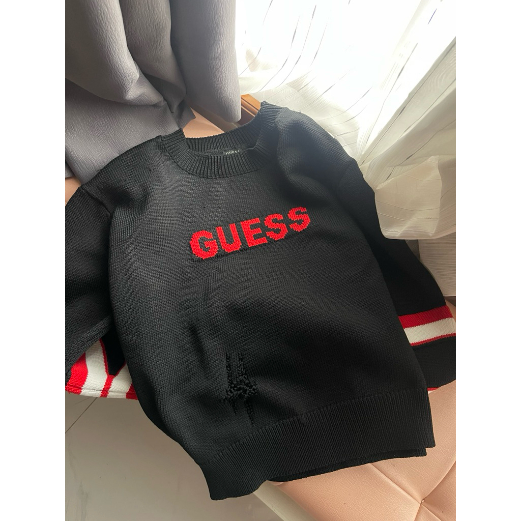 sweater guess