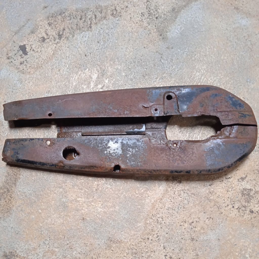 Tutup Cover Pelindung Rantai Kateng Katengkas Arm Kotak Suzuki RC100 Rc80 Rc 80 100 Bravo