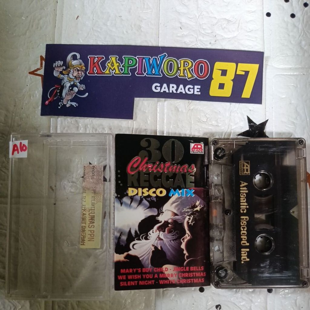 KASET PITA,,,30 CHRISTMAS REGGAE DISCO MIX