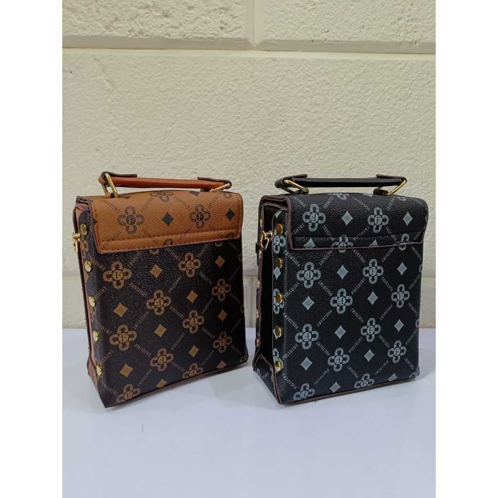 TAS WANITA MINI MOTIF PREMIUM + AKSESORIS BONEKA RAJUT LUCU