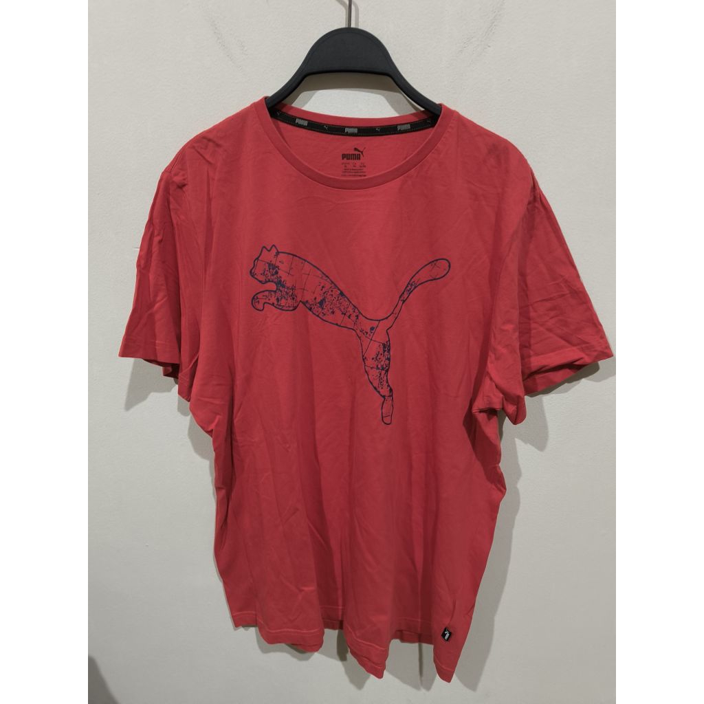 Preloved Kaos Merah Macan