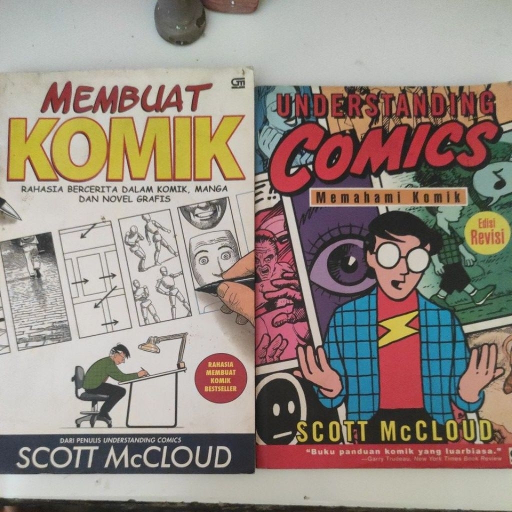 Understanding Comics - Memahami Komik & Membuat Komik - Scott McCloud - Original