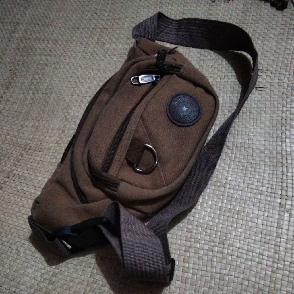 Tas selempang pria tempat hp