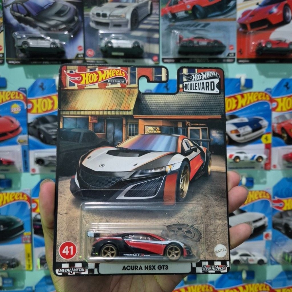 HOT WHEELS PREMIUM BOULEVARD ACURA NSX GT3