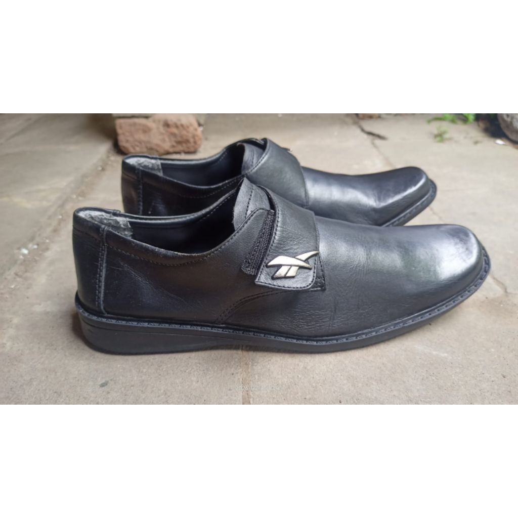 sepatu pantofel kulit suntor 40 second