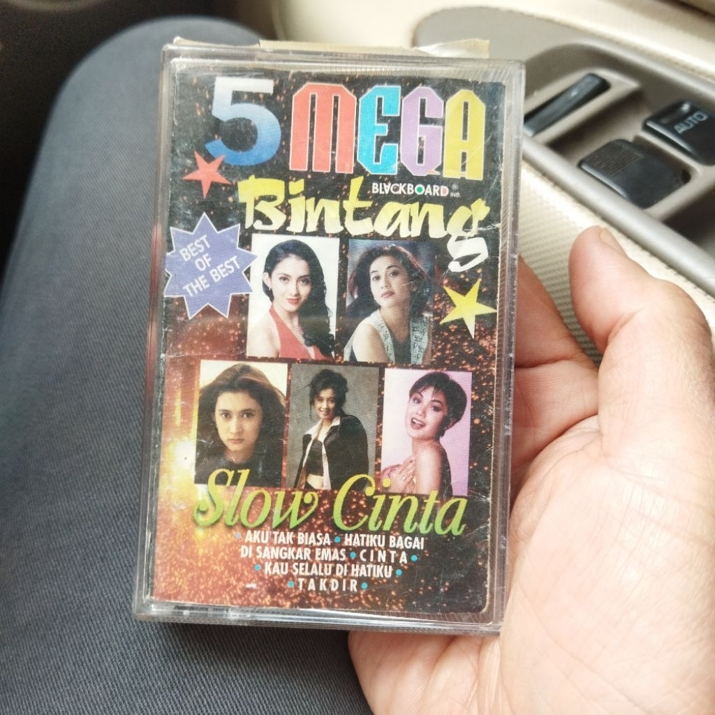 kaset 5 mega bintang slow cinta