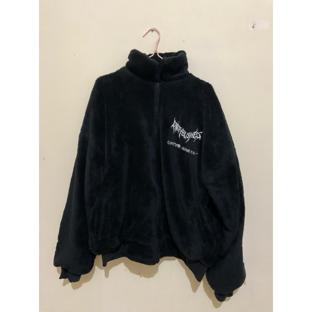 Preloved Sherpa Jacket DIRTY BUSINESS