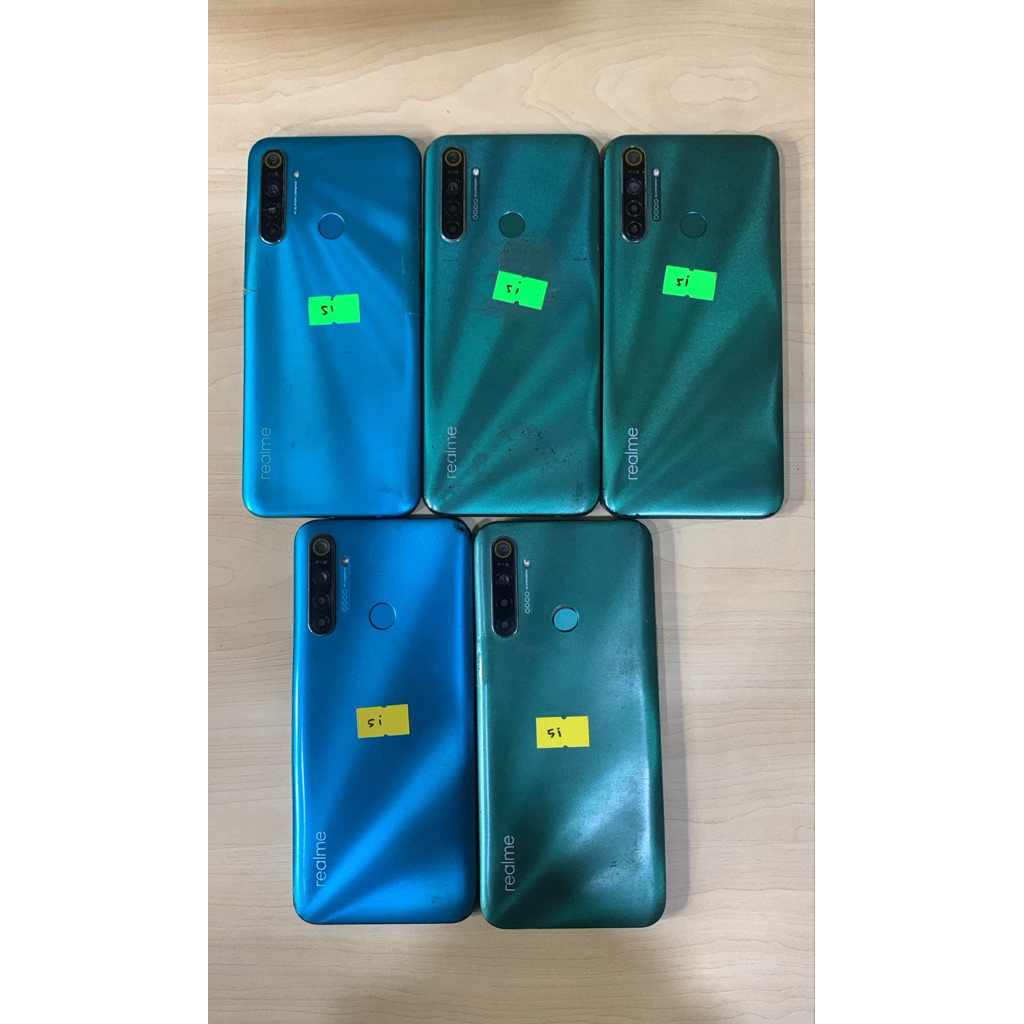 Realme 5i mesin normal, minus LCD
