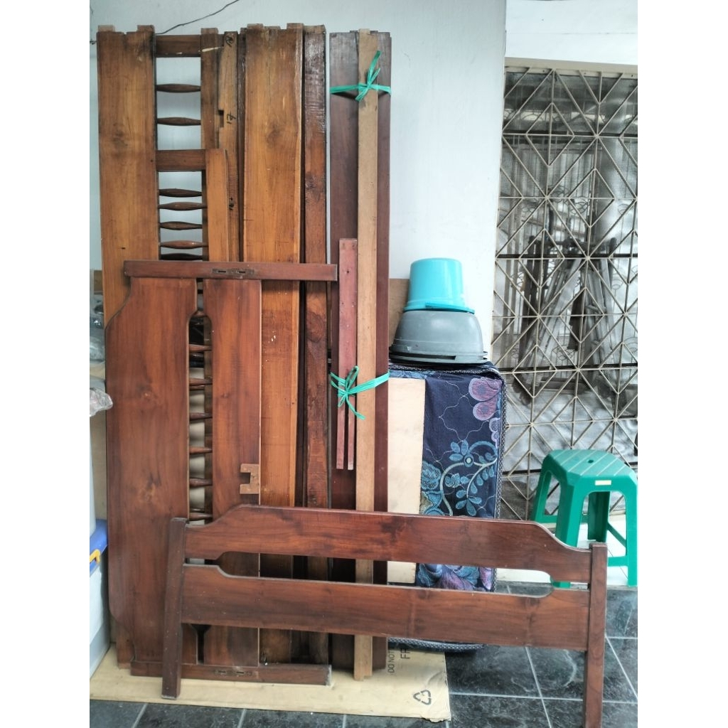 RANJANG KAYU SINGLE BED 120X200