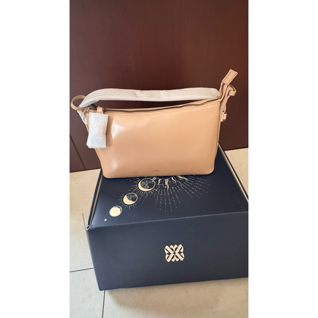 Sava x Elizabeth Zenifer Lune Bag
