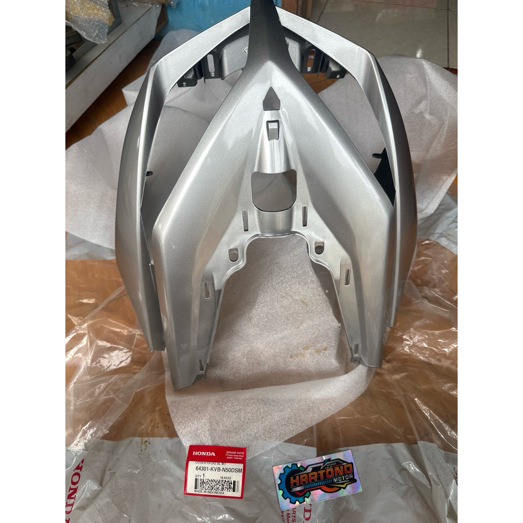 Tameng Panel Cover Lampu Depan Honda Vario 110 Techno Tekno CBS Silver Metallik 64301KVBN50DSM Origi
